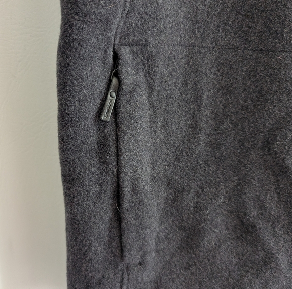 Smartwool Dark Grey Wool Blend Vest Chest & Side Zippered Pockets - L - Picture 5 of 16